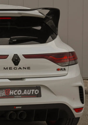 Monogramme arrière Renault Sport noir et rouge rendu sur megane 4rs