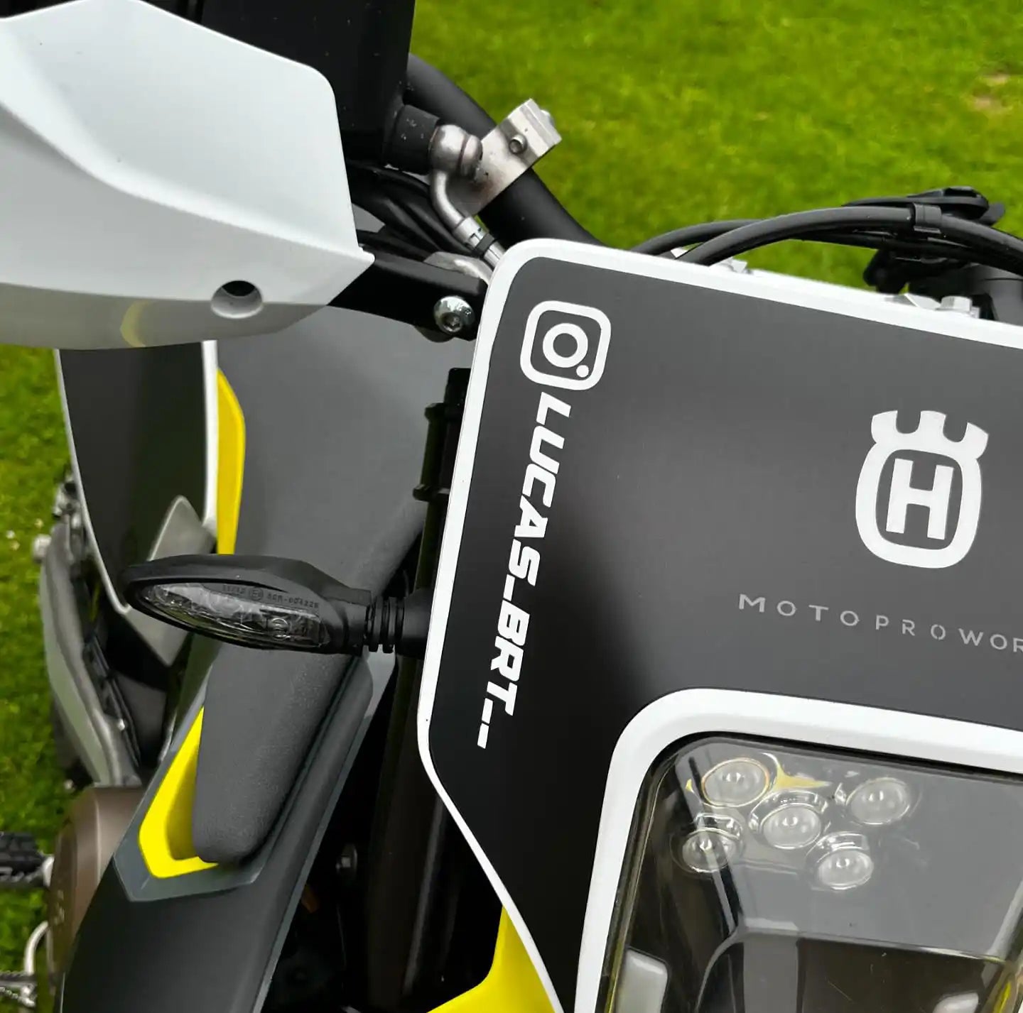 Sticker Instagram Husqvarna 701