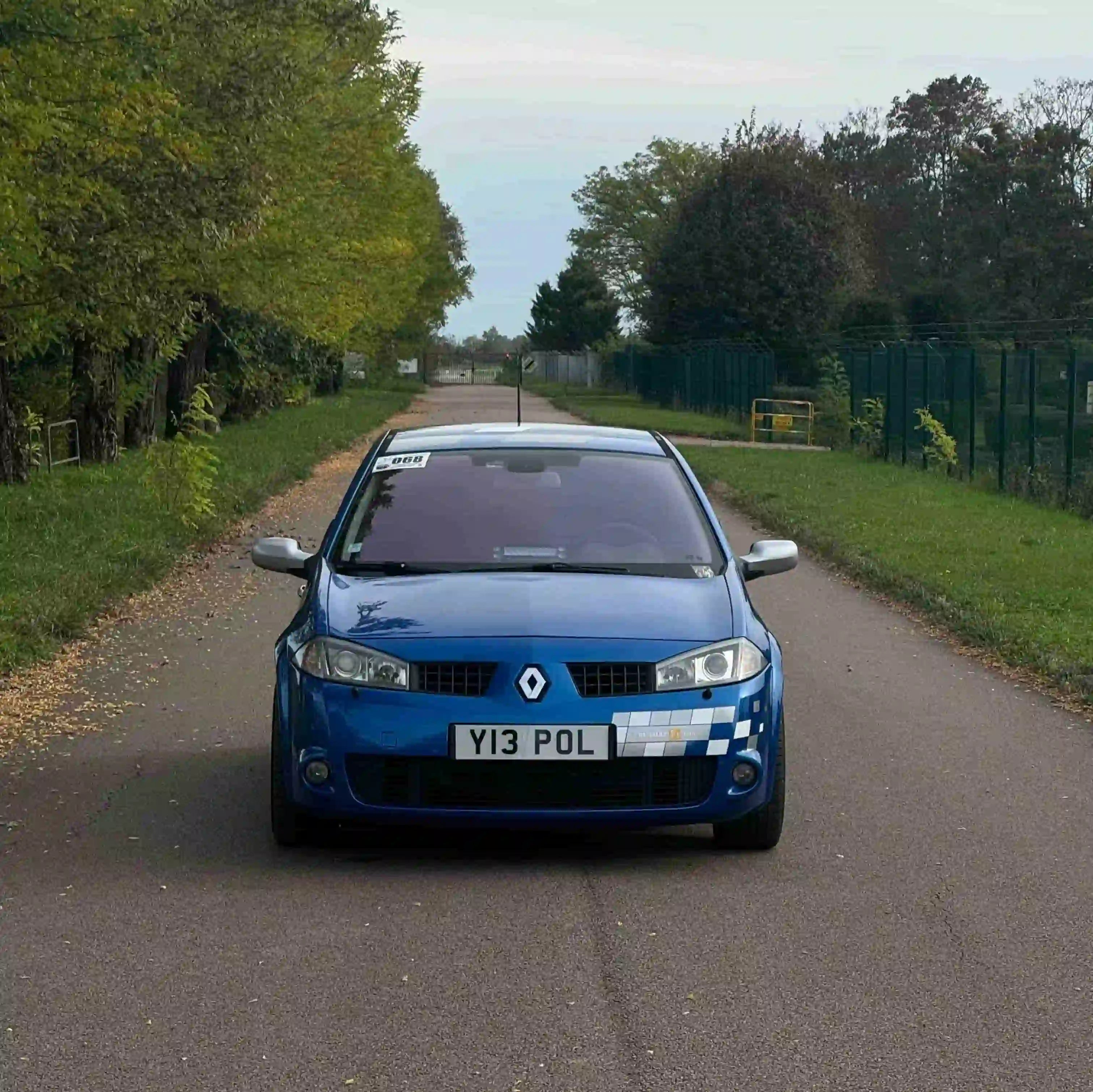 Cache Plaque Megane 2 RS